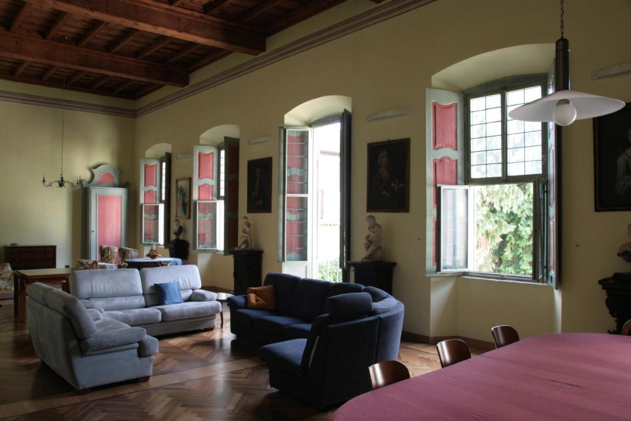 Storica Quercia B&B Nerviano Esterno foto
